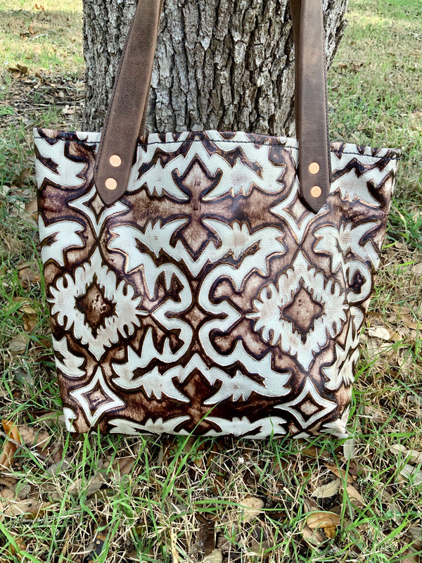 Megan Tote