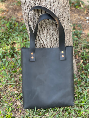 Angela Tote